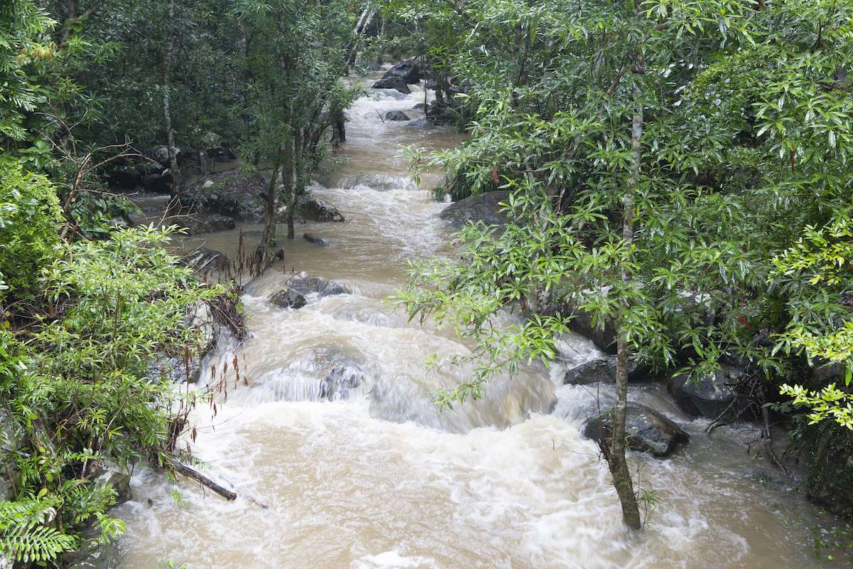 flash flood damage - types of floods