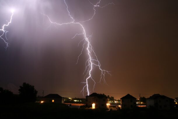 What to Do During a Lightning Storm