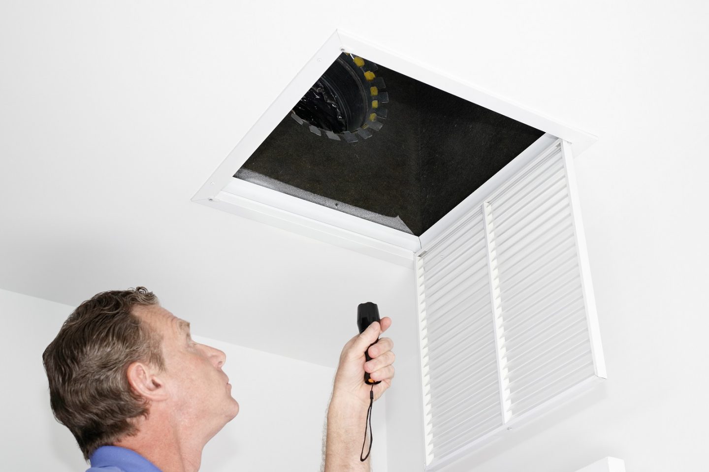 How to Avoid Mould Growth in HVAC Systems